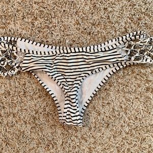Billabong Cheeky Bikini Bottoms SZ Small